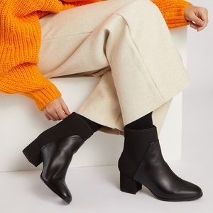 Brand New Matt & Nat Dea Black Booties Sz 8